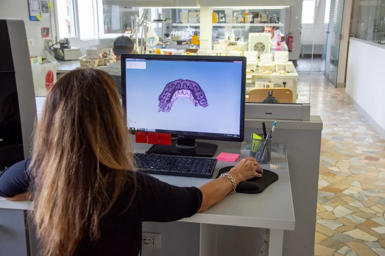 Diennevi Laboratorio Odontotecnico - Software Odontoplan